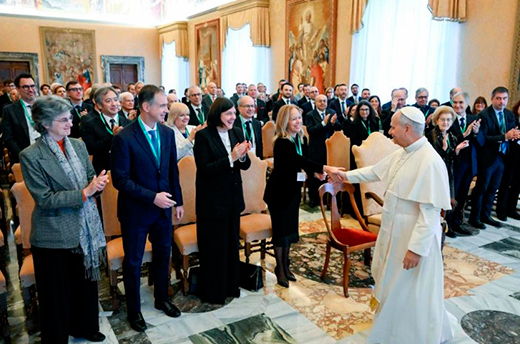 Papa alerta para mudança rápida causada pela IA e pede atenção às crianças e jovens